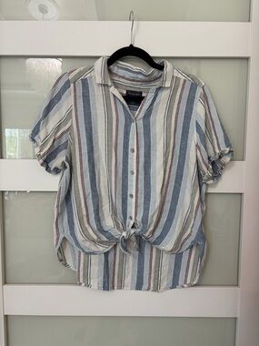 Abercrombie & Fitch Light Striped Button Shirt